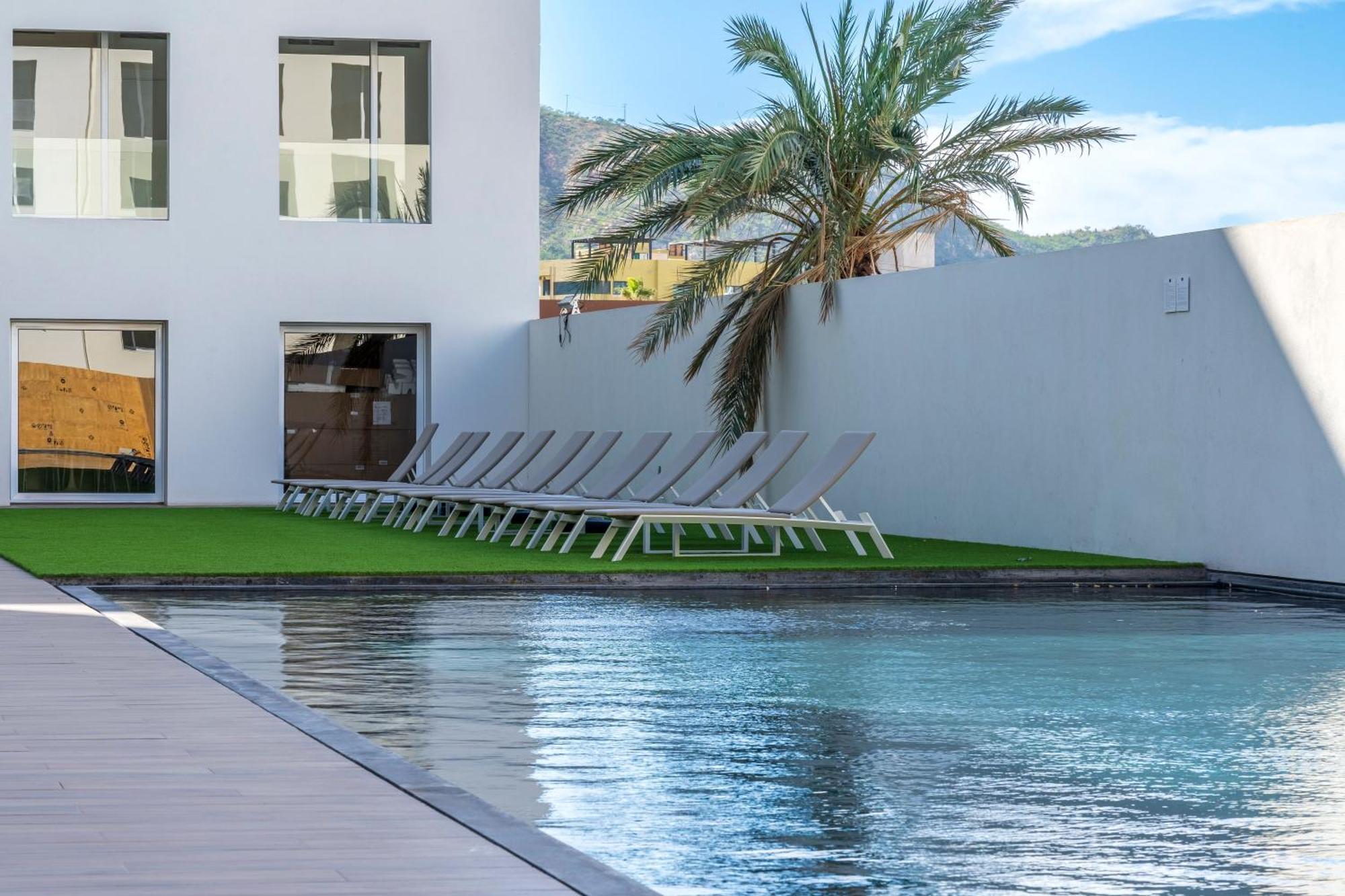 Luxury Apartment With Pool And Jacuzzi On Terrace In Medano Cabo San Lucas Eksteriør bilde